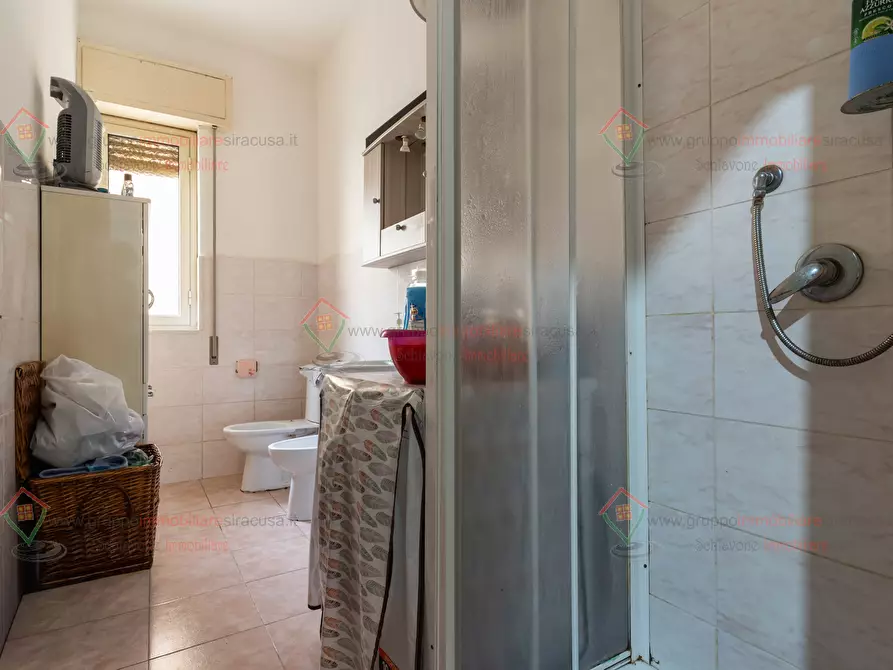 Immagine 9 di Quadrilocale in vendita  a Siracusa