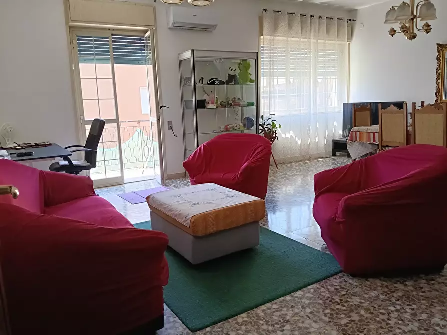 Immagine 1 di Quadrilocale in affitto  a Siracusa