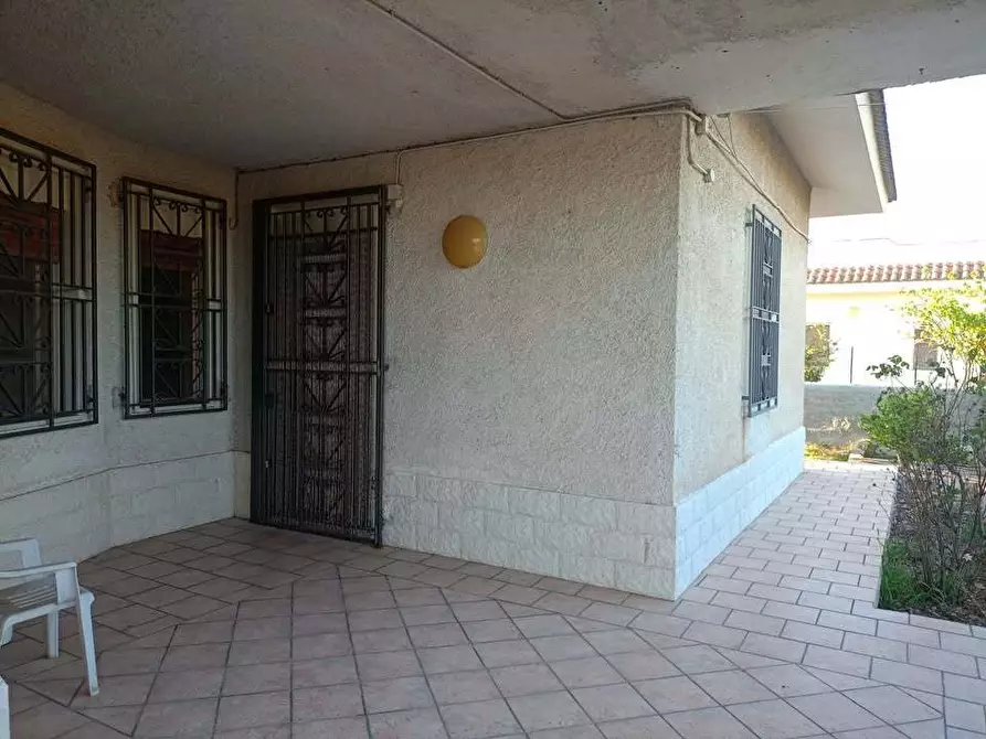 Immagine 15 di Villa in vendita  a Siracusa