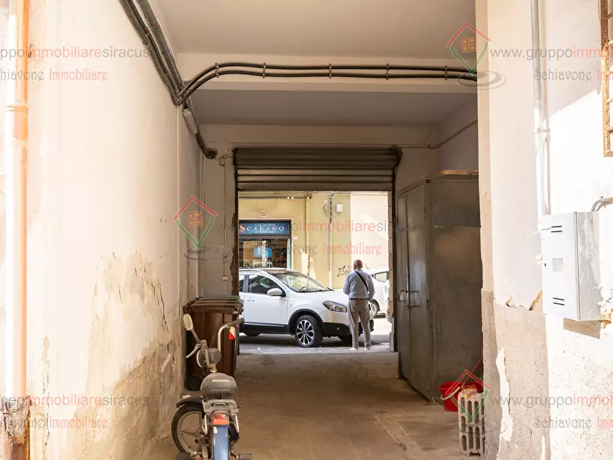 Immagine 28 di Pentalocale in vendita  a Siracusa