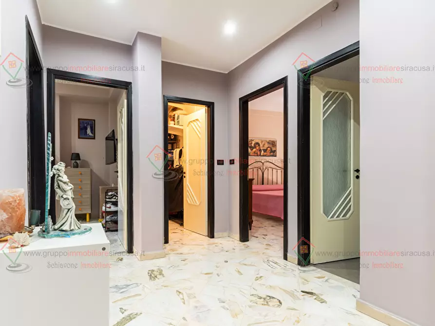 Immagine 7 di Quadrilocale in vendita  a Siracusa