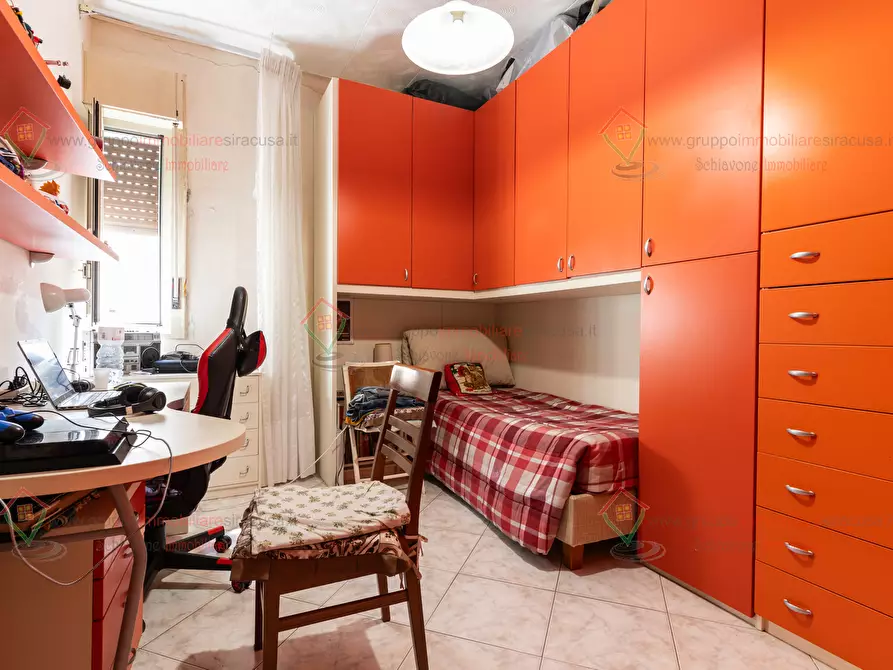 Immagine 17 di Trilocale in vendita  a Siracusa