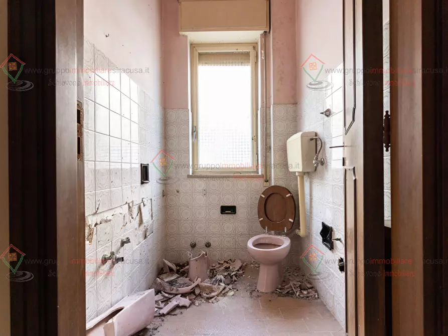 Immagine 5 di Appartamento in vendita  a Siracusa