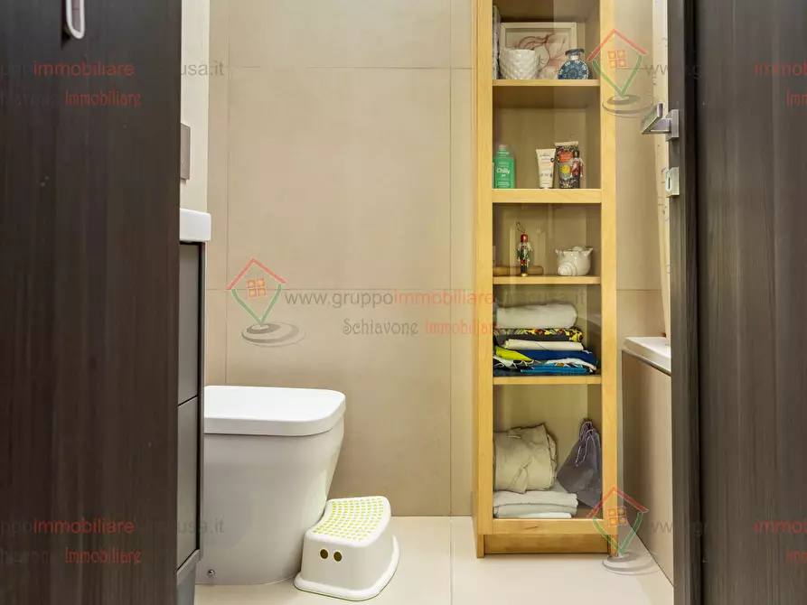 Immagine 35 di Villa in vendita  a Siracusa