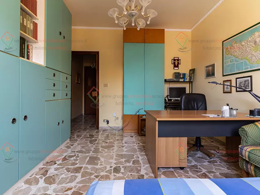 Immagine 4 di Quadrilocale in vendita  a Siracusa