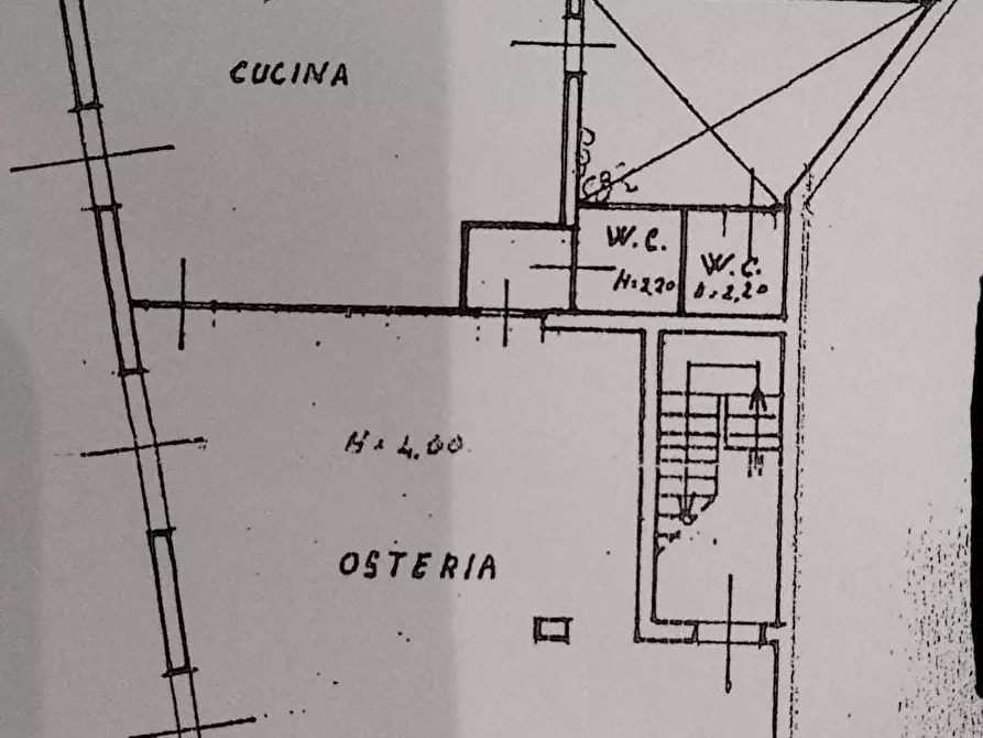 Immagine 3 di Locale commerciale in vendita  a Priolo Gargallo