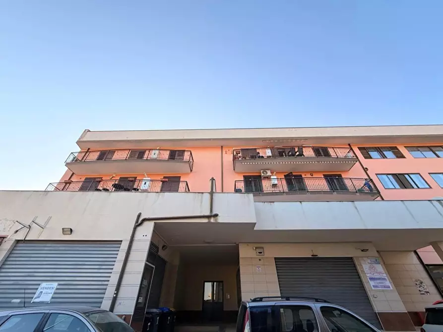 Immagine 2 di Bilocale in vendita  a Floridia