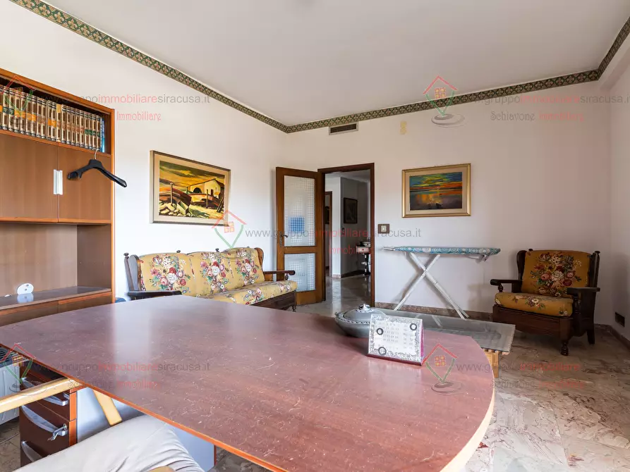Immagine 10 di Pentalocale in vendita  a Siracusa