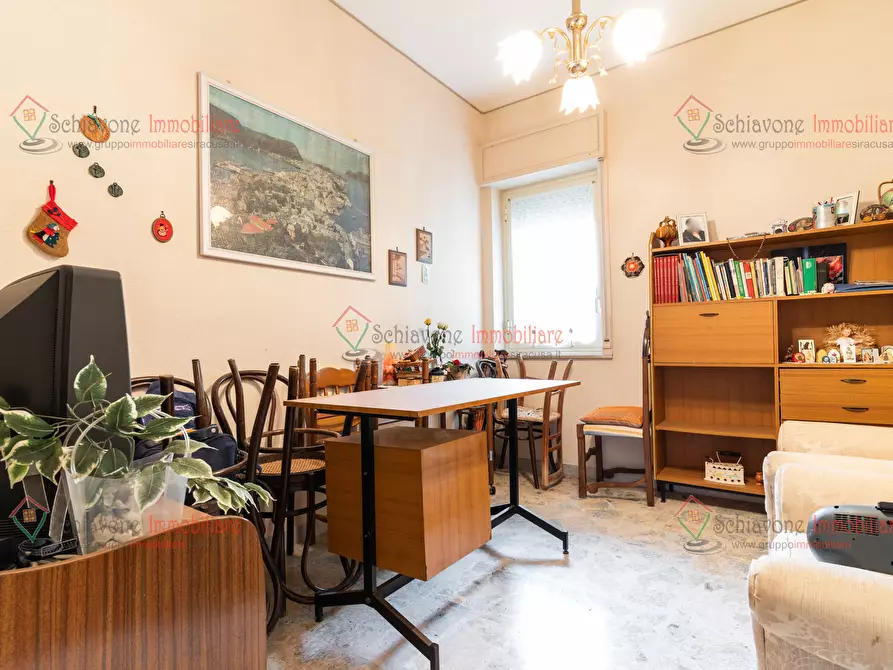 Immagine 8 di Pentalocale in vendita  a Siracusa