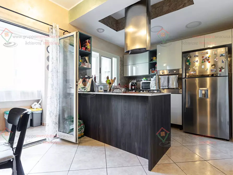 Immagine 5 di Quadrilocale in vendita  a Floridia