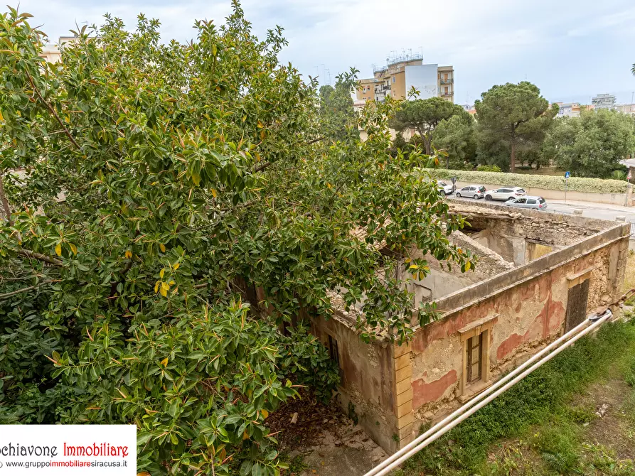 Immagine 23 di Pentalocale in vendita  a Siracusa