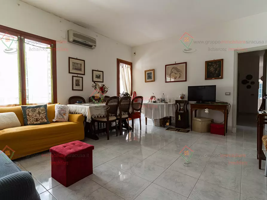 Immagine 2 di Trilocale in vendita  a Siracusa