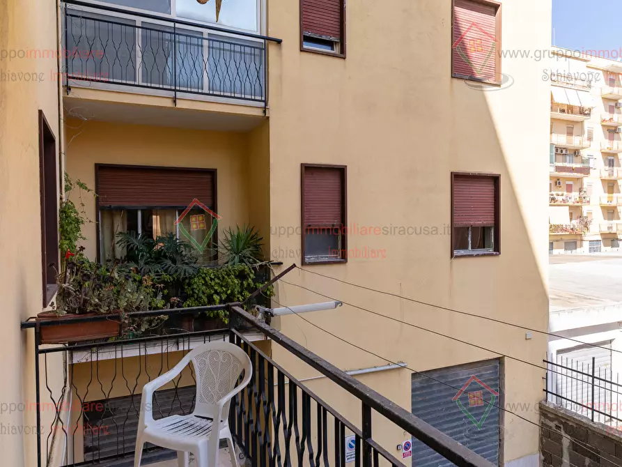 Immagine 17 di Trilocale in vendita  a Siracusa