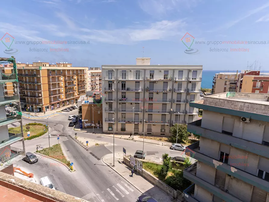 Immagine 33 di Attico in vendita  a Siracusa