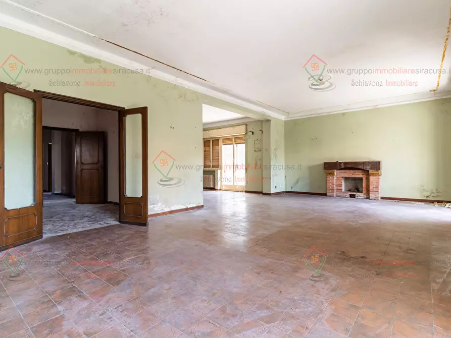 Immagine 2 di Appartamento in vendita  a Siracusa