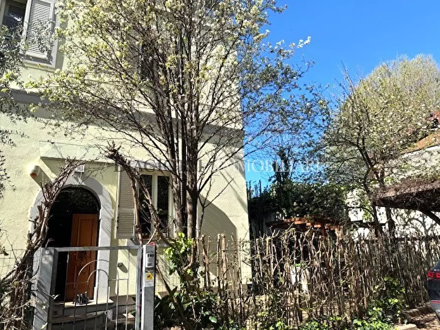 Immagine 10 di Casa semindipendente in vendita  a Livorno