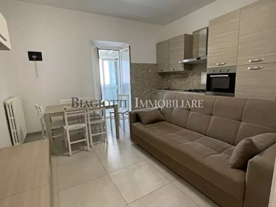 Immagine 7 di Trilocale in vendita  a Livorno