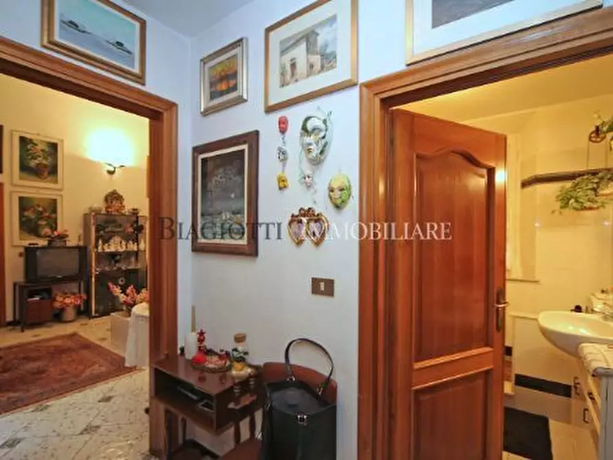 Immagine 22 di Pentalocale in vendita  in via del fante a Livorno