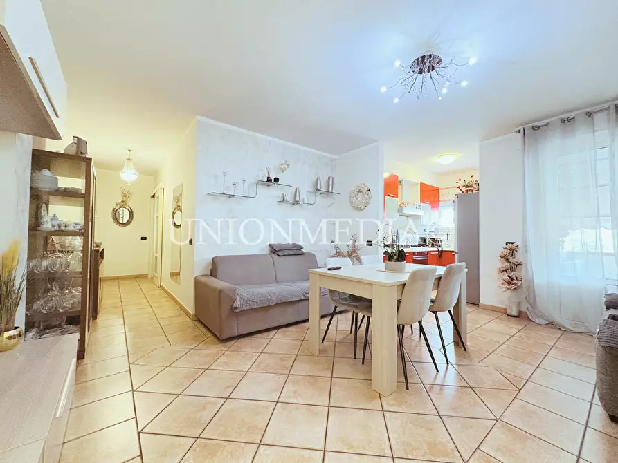 Immagine 3 di Appartamento in vendita  in via bradia a Sarzana