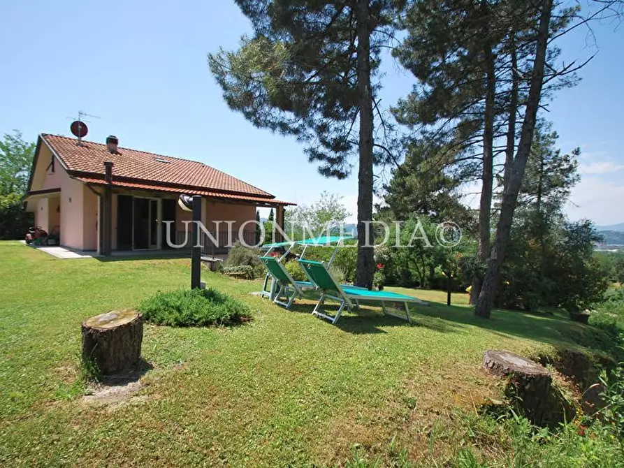 Immagine 9 di Villa in vendita  in Via cappuccini a Sarzana