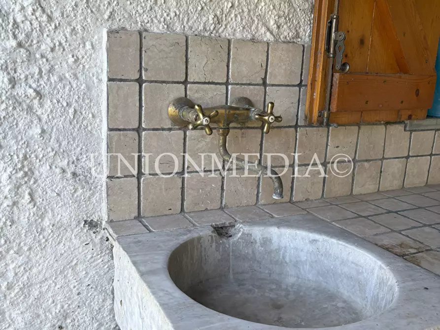 Immagine 31 di Villa in vendita  in Viale Vittorio Alfieri a Fosdinovo