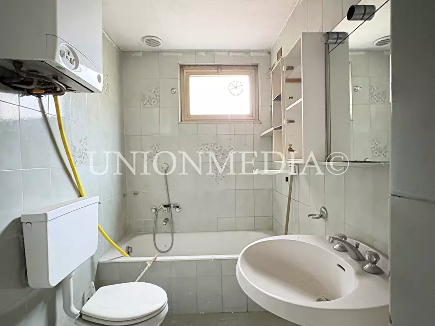 Immagine 10 di Appartamento in vendita  in Via Porta Parma 12 a Sarzana