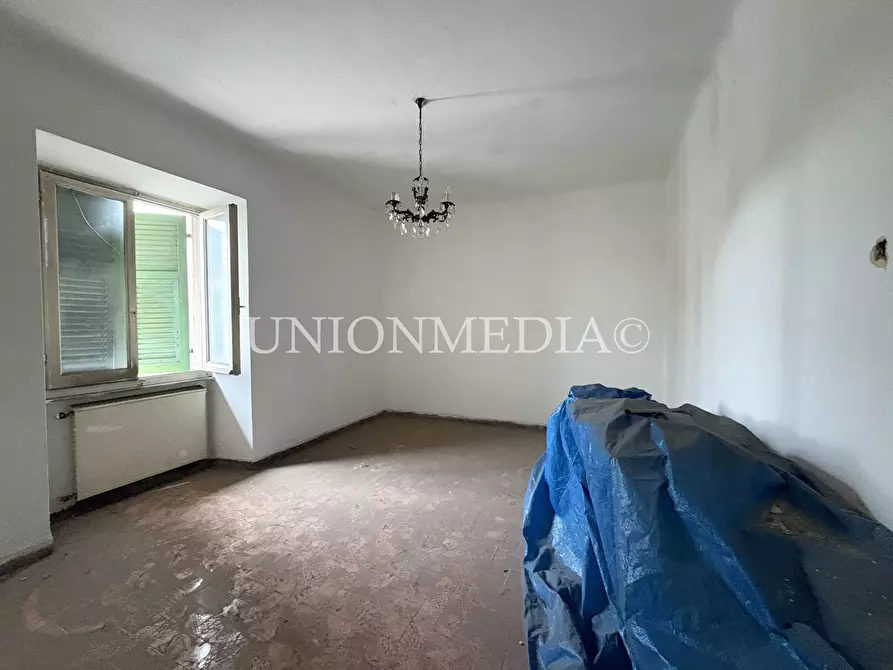 Immagine 15 di Appartamento in vendita  in Via Porta Parma 12 a Sarzana