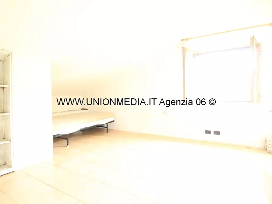 Immagine 7 di Attico in vendita  a Massa