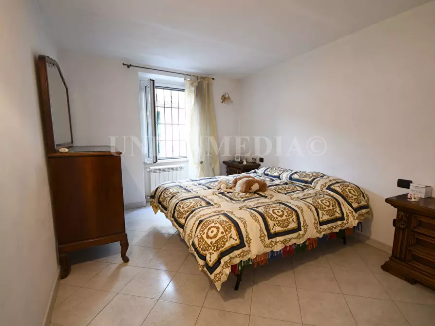 Immagine 23 di Casa semindipendente in vendita  in via paolo diana a Sarzana