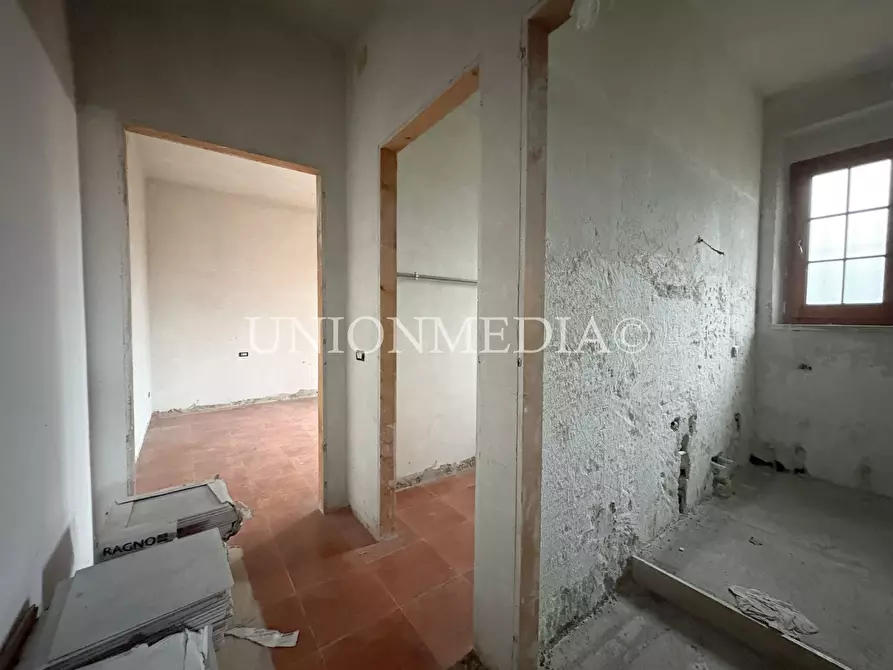 Immagine 30 di Casa bifamiliare in vendita  a Follo