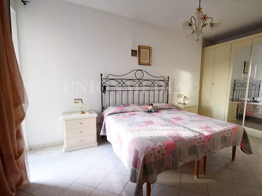 Immagine 28 di Casa semindipendente in vendita  in via paolo diana a Sarzana