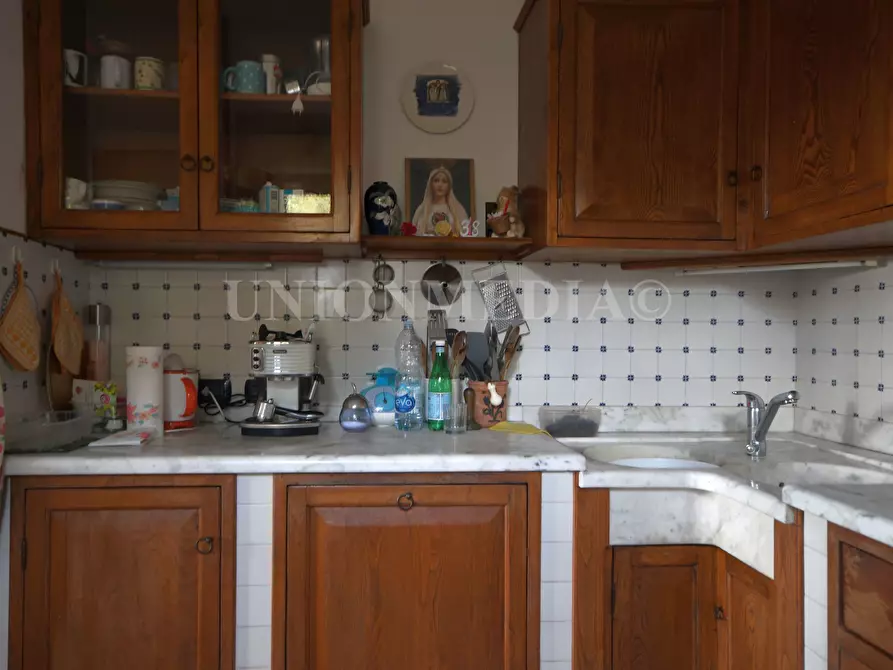 Immagine 20 di Villa in vendita  in Via caniparola a Fosdinovo