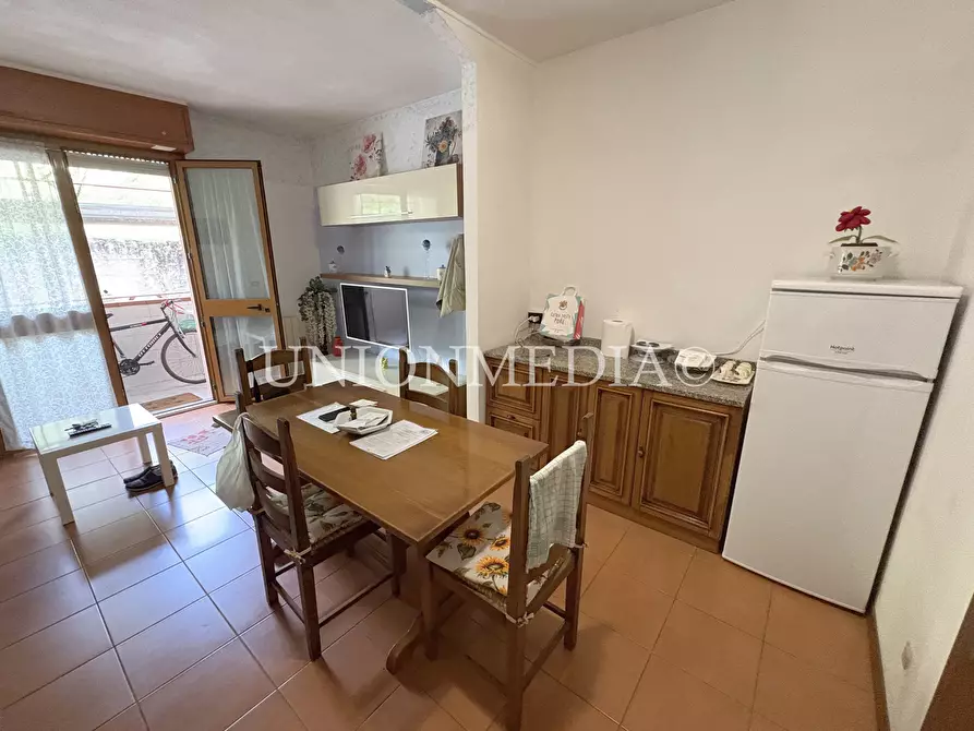 Immagine 4 di Appartamento in vendita  in VIA falcone a Santo Stefano Di Magra