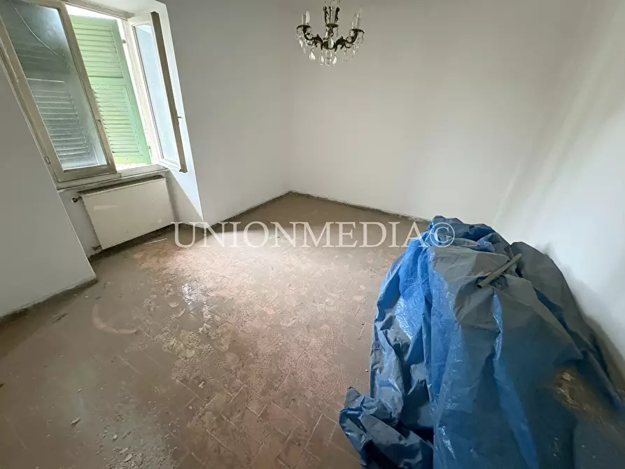 Immagine 16 di Appartamento in vendita  in Via Porta Parma 12 a Sarzana