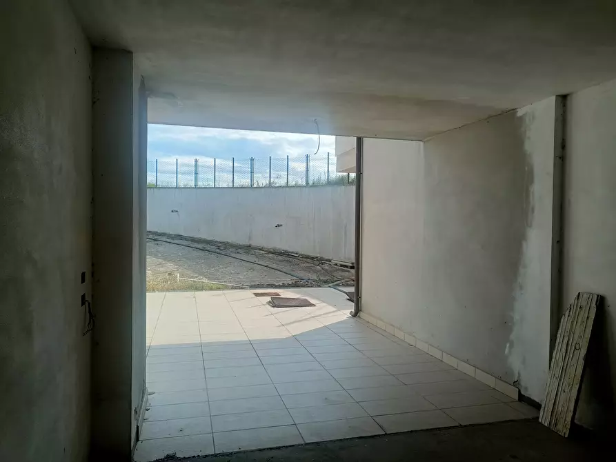 Immagine 10 di Casa bifamiliare in vendita  a Rimini