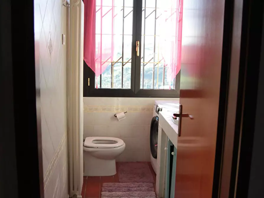 Immagine 31 di Villa in vendita  in Via Tomassini 18 a Borghi