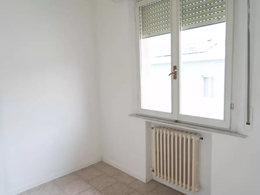 Immagine 21 di Quadrilocale in vendita  in via santerno a Rimini