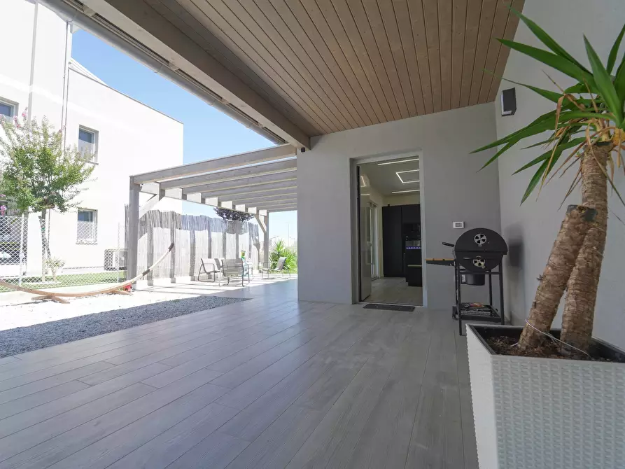 Immagine 36 di Villa in vendita  in Via Primo Targhini 4101 a Cesena