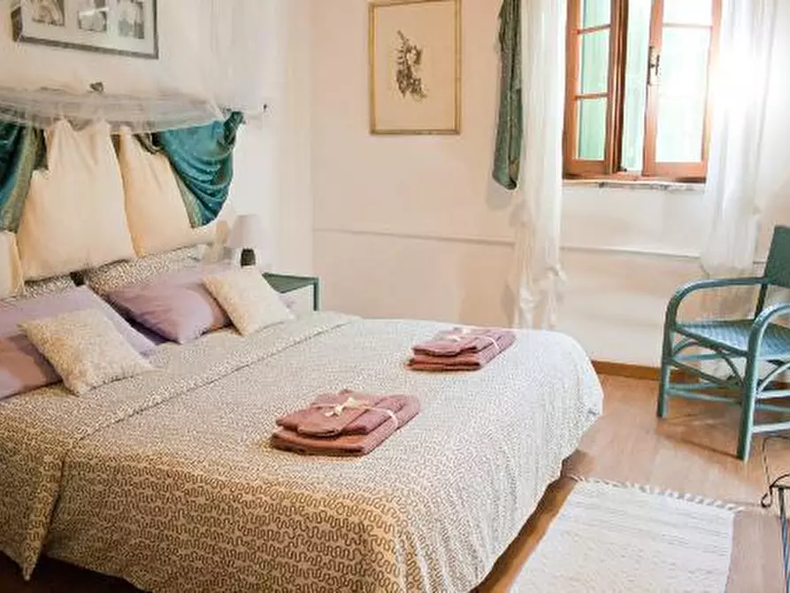 Immagine 13 di Rustico / casale in vendita  a Rimini