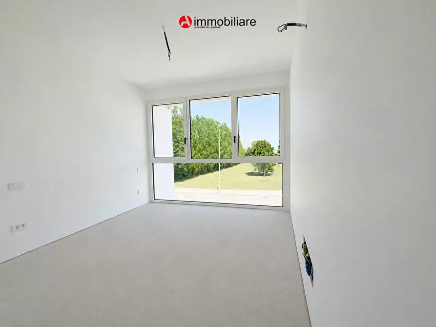 Immagine 27 di Villetta a schiera in vendita  a Rimini