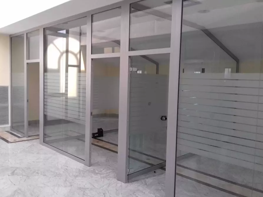 Immagine 11 di Ufficio in vendita  in Via per Poviglio 16 a Reggio Nell'emilia