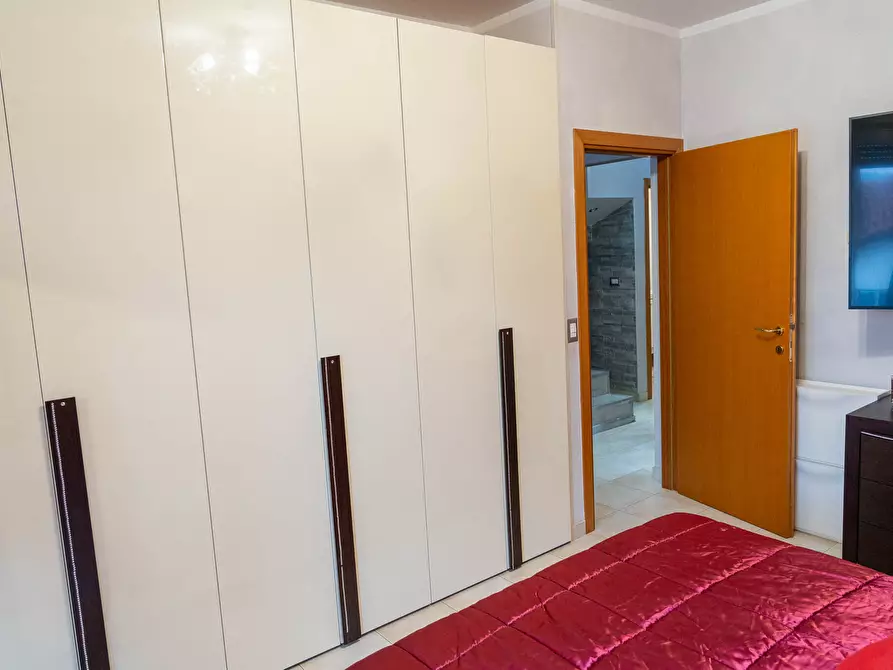 Immagine 9 di Trilocale in vendita  in Via Viola a Santarcangelo Di Romagna