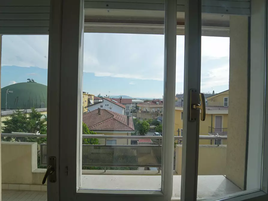 Immagine 19 di Quadrilocale in vendita  in Via Giovanni Ruffini 9 a Rimini