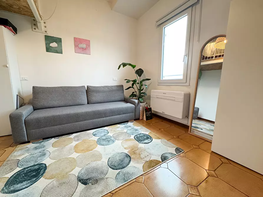 Immagine 21 di Bilocale in vendita  in Via Onofrio Tommasini 9 a Rimini