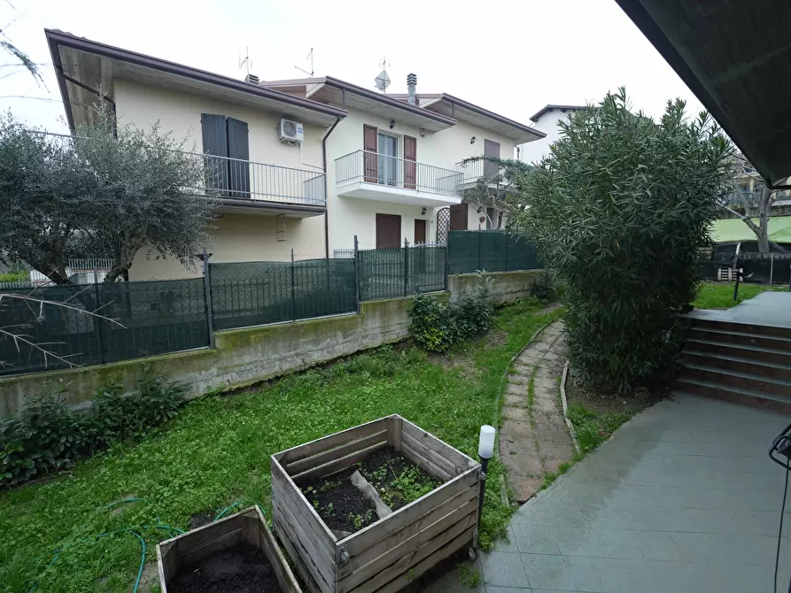 Immagine 10 di Villa in vendita  in Via Filippo Turati 12 a Poggio Torriana