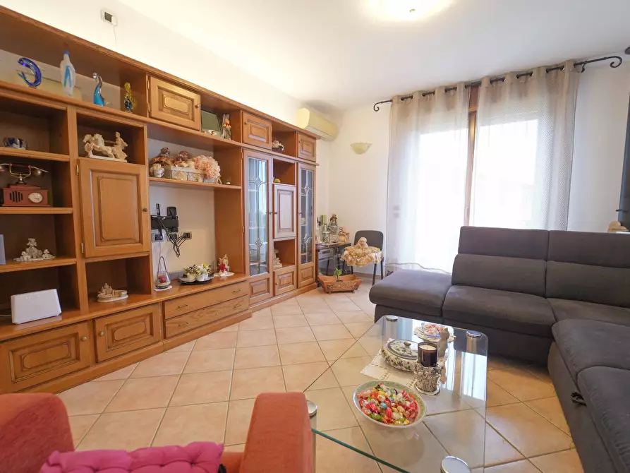 Immagine 2 di Casa bifamiliare in vendita  in Via Giuseppe Verdi 76 a Gambettola