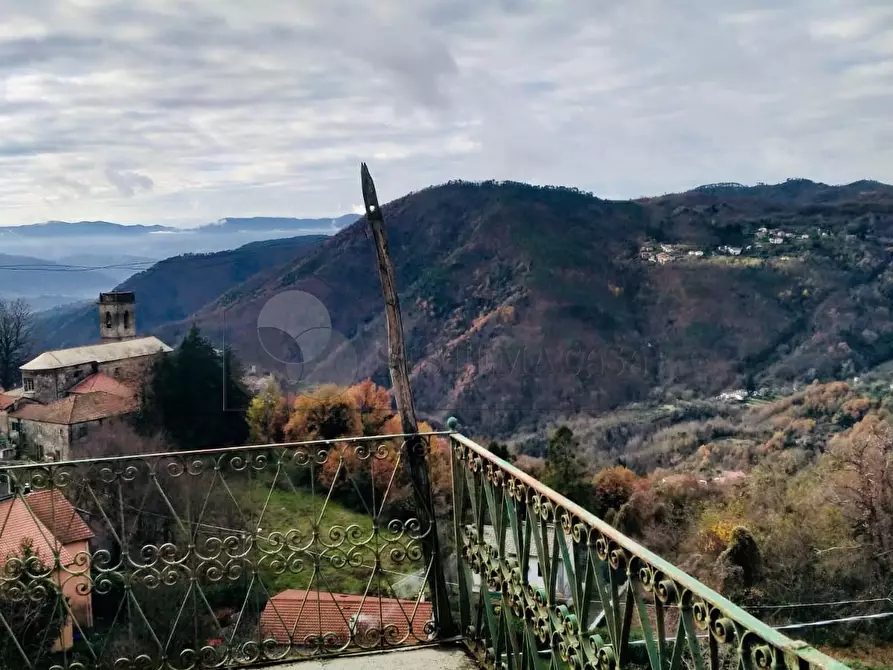 Immagine 29 di Rustico / casale in vendita  in Loc. Le Cassonare snc a Calice Al Cornoviglio