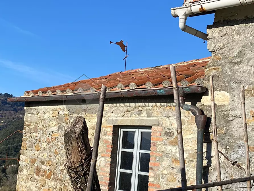 Immagine 2 di Terratetto in vendita  in Via Vallacara 3 a Fosdinovo