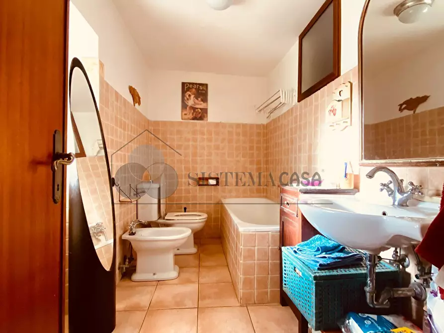 Immagine 44 di Rustico / casale in vendita  in Via Borgo di Sopra Giucano 10 a Fosdinovo