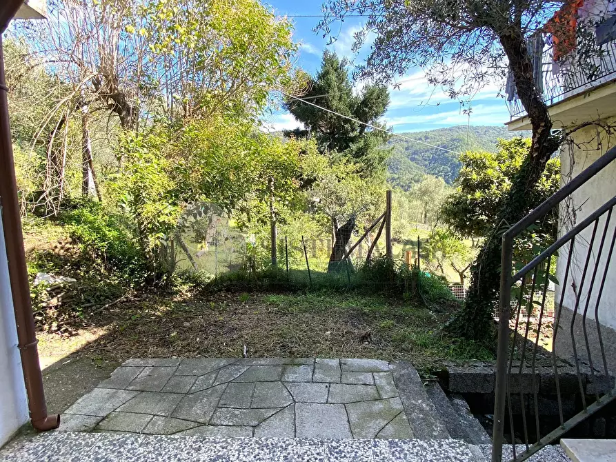 Immagine 1 di Porzione di casa in vendita  in via pegui 1 a Calice Al Cornoviglio